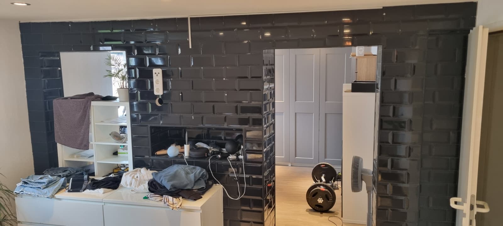 Helle 3,5 Zimmer Wohnung + brandneuer Einbauküche in Grunbach