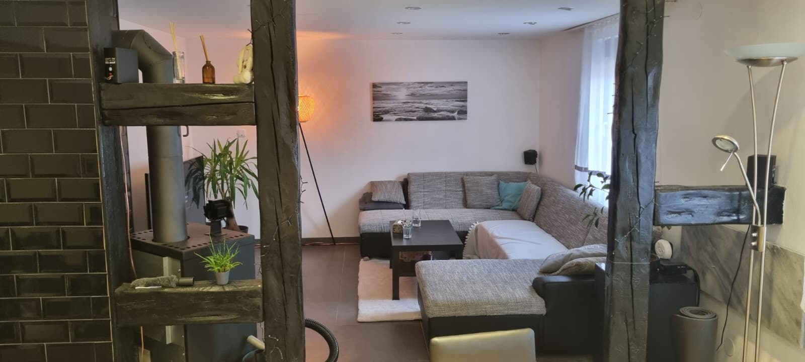 Helle 3,5 Zimmer Wohnung + brandneuer Einbauküche in Grunbach